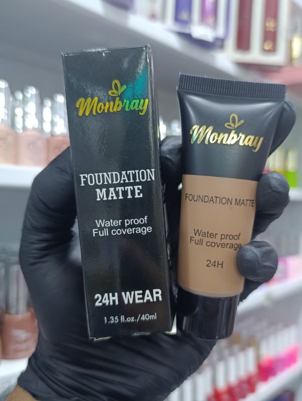 BASE FACIAL MONBRAY