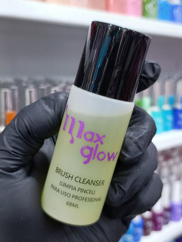 BRUSH CLEANSER MAXGLOW