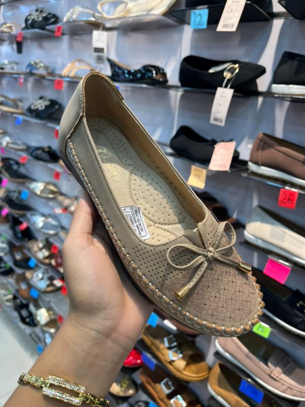 mocasín para dama con lazo