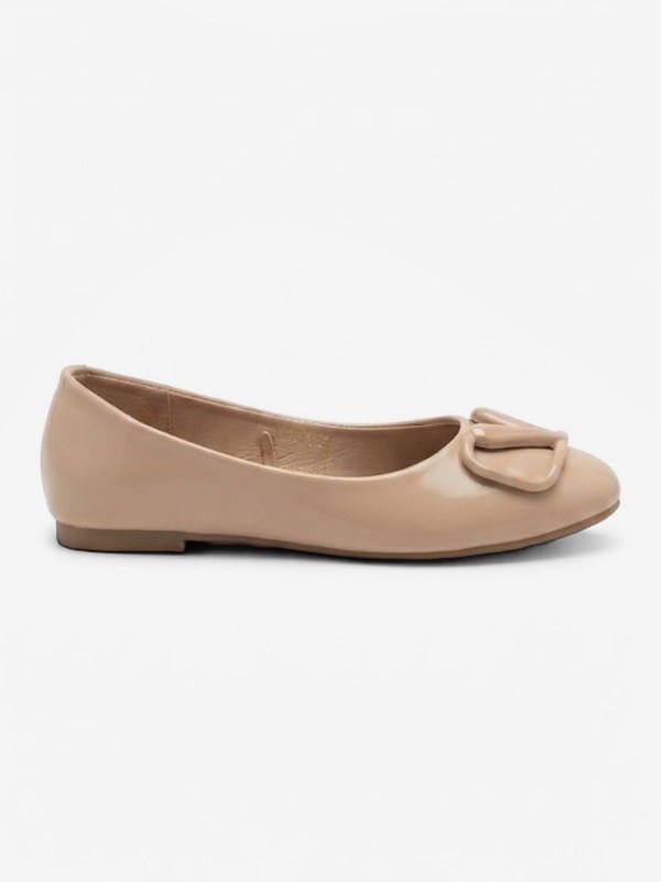balerinas beige con diseño de V