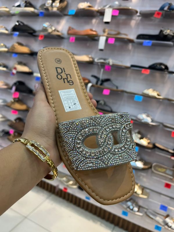 Sandalias con pedreria