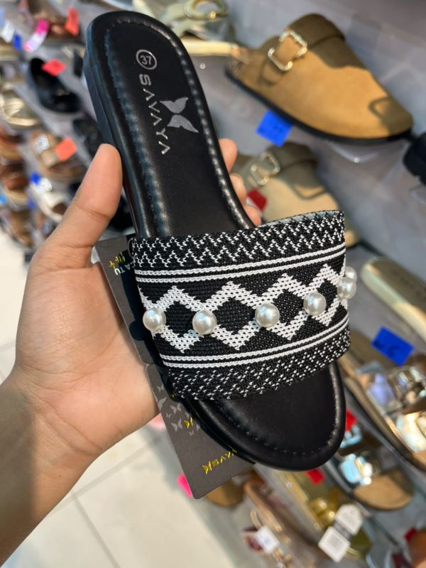 Sandalias de Perlas Savaya