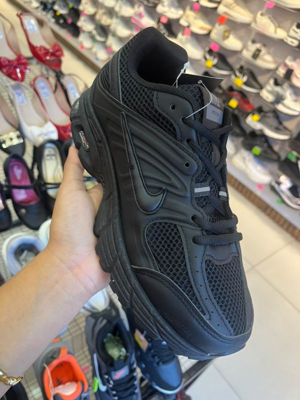Zapato Nike Air Max Moto 2K