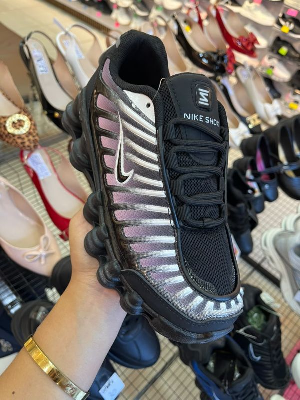 Zapato Nike Shox TL