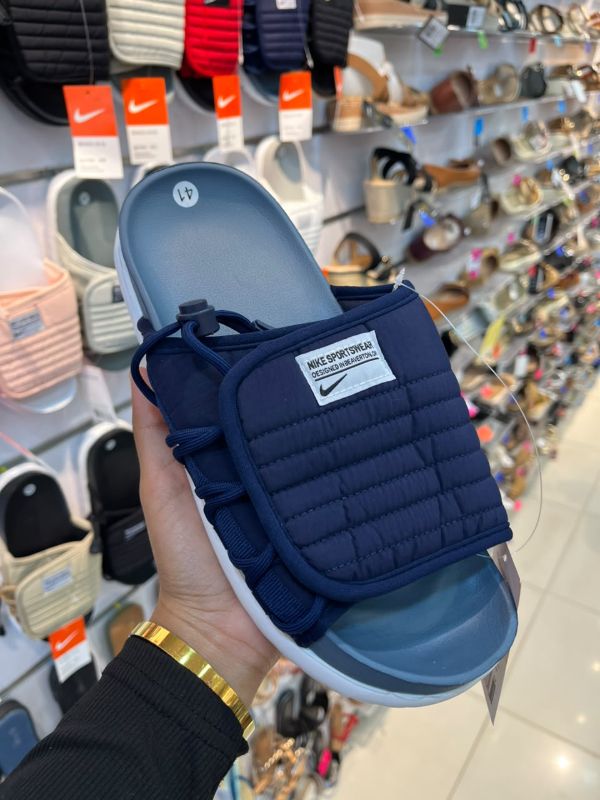 Slides Nike Asuna