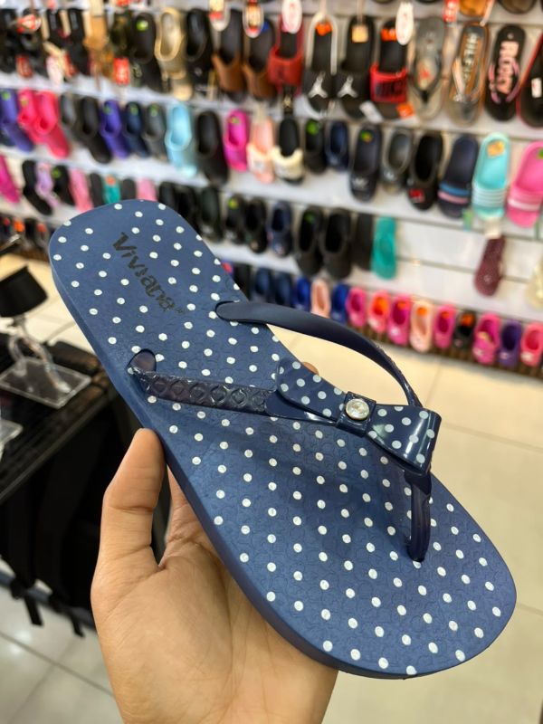 Sandalias playeras de puntos