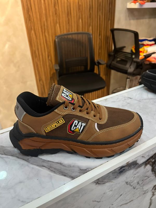 Zapato urbano CAT