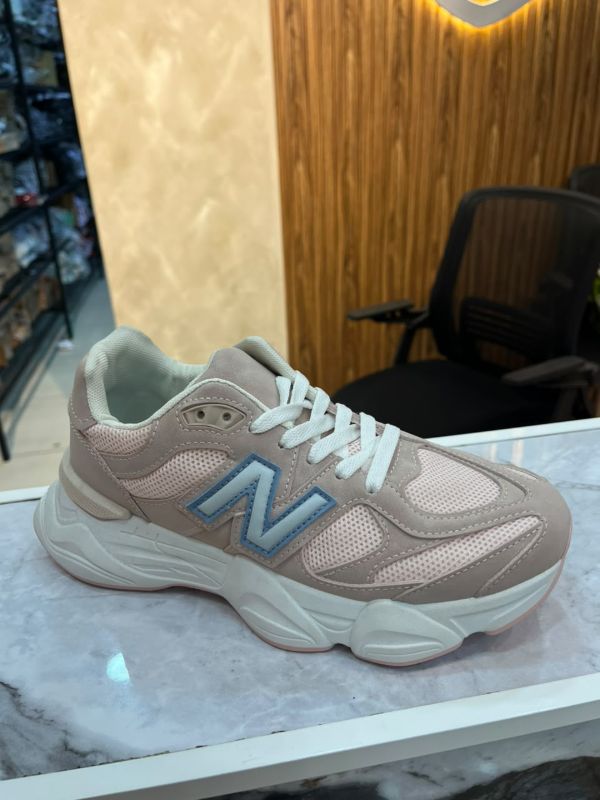 Zapato New Balance 9060