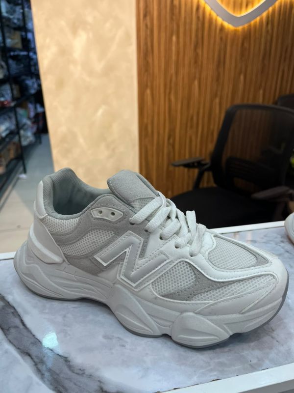 Zapato New Balance 9060