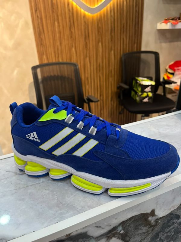 Zapato Adidas Stabil 16