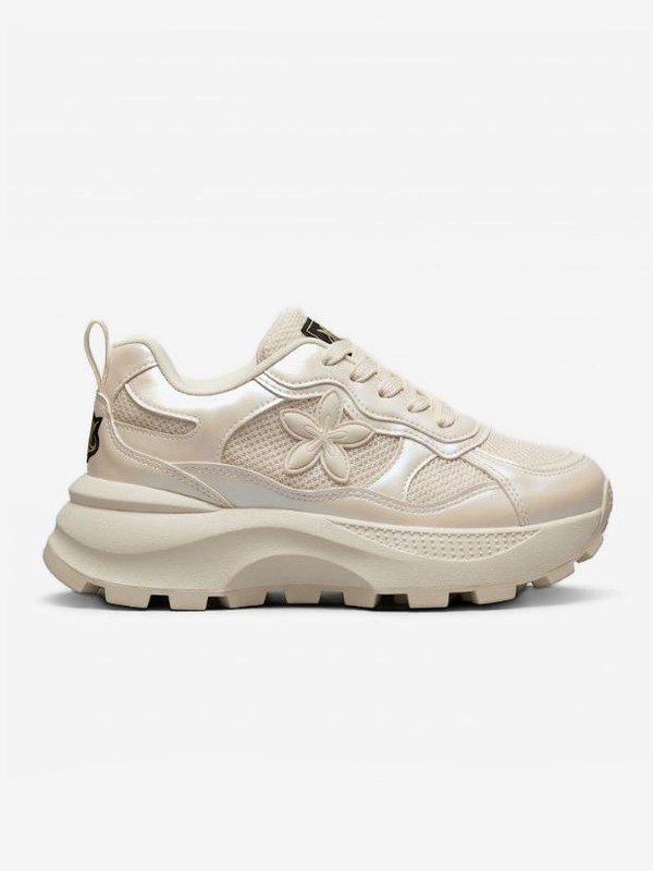Zapatilla urbana con plataforma