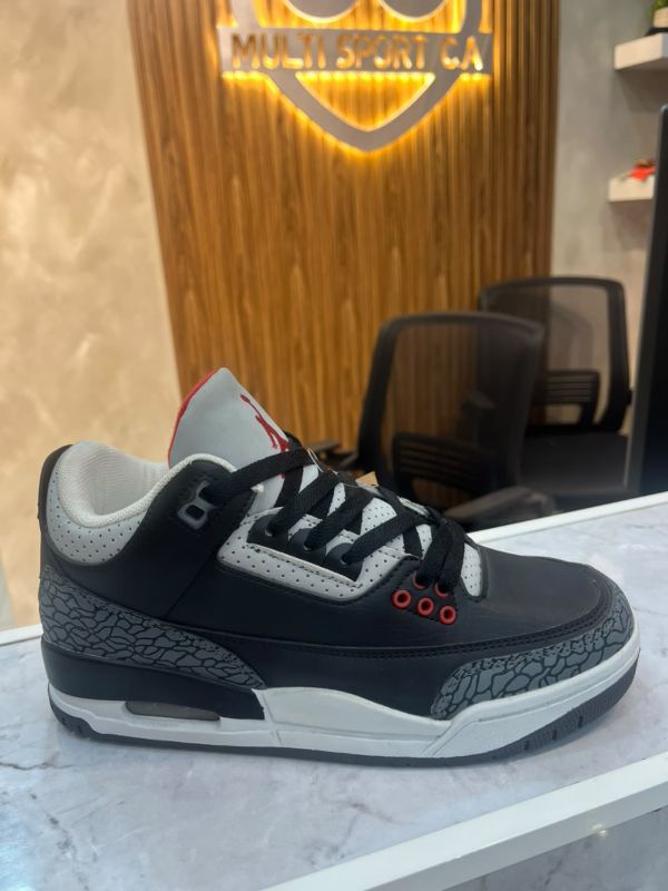 Bota Air Jordan 3 Retro