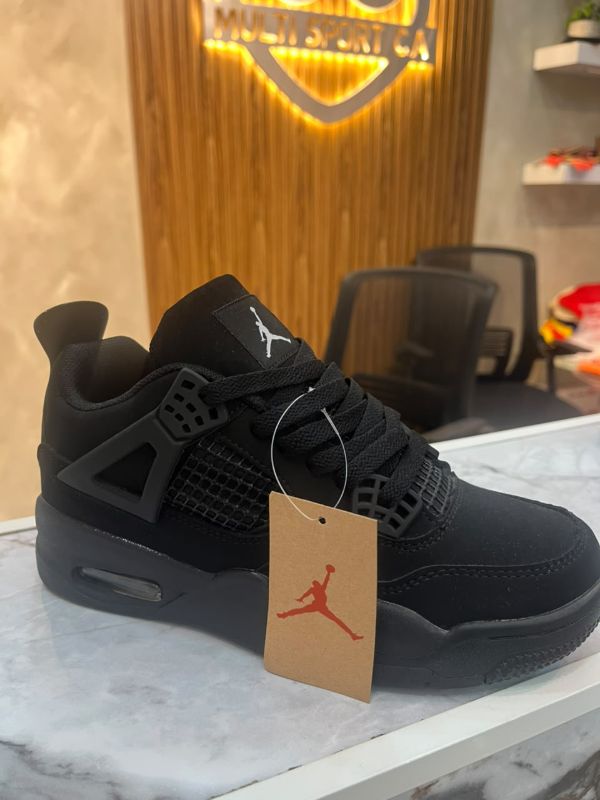 Bota Air Jordan 3 Retro
