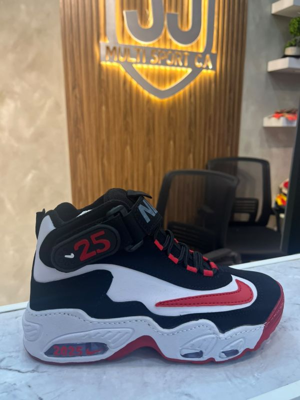 Bota Nike Air Griffey Max 1 2025
