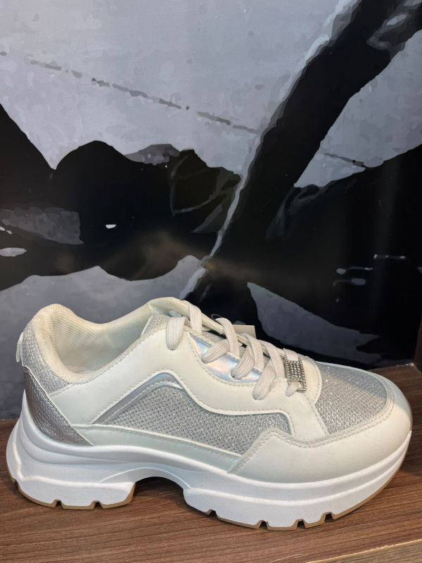 Zapatilla urbana Renvill