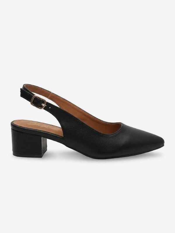 zapato destalonado con tacon de bloque